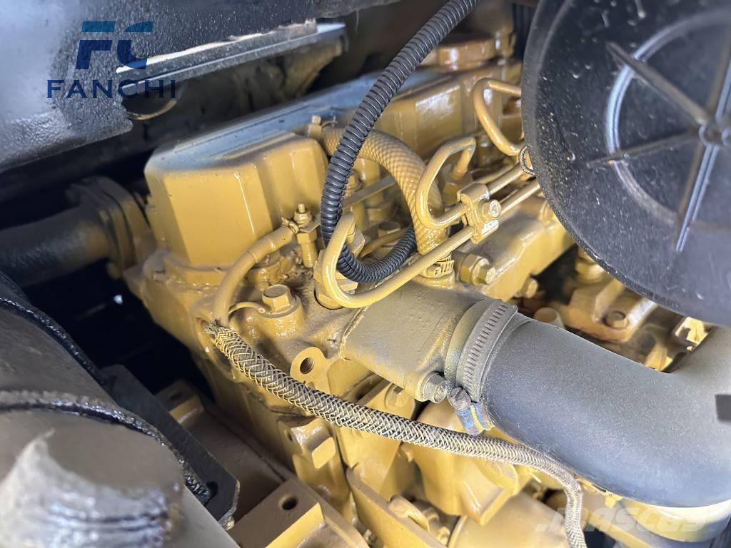 CAT 303 CR ミニ油圧ショベル 7t以下（ミニユンボ・ミニディガー）