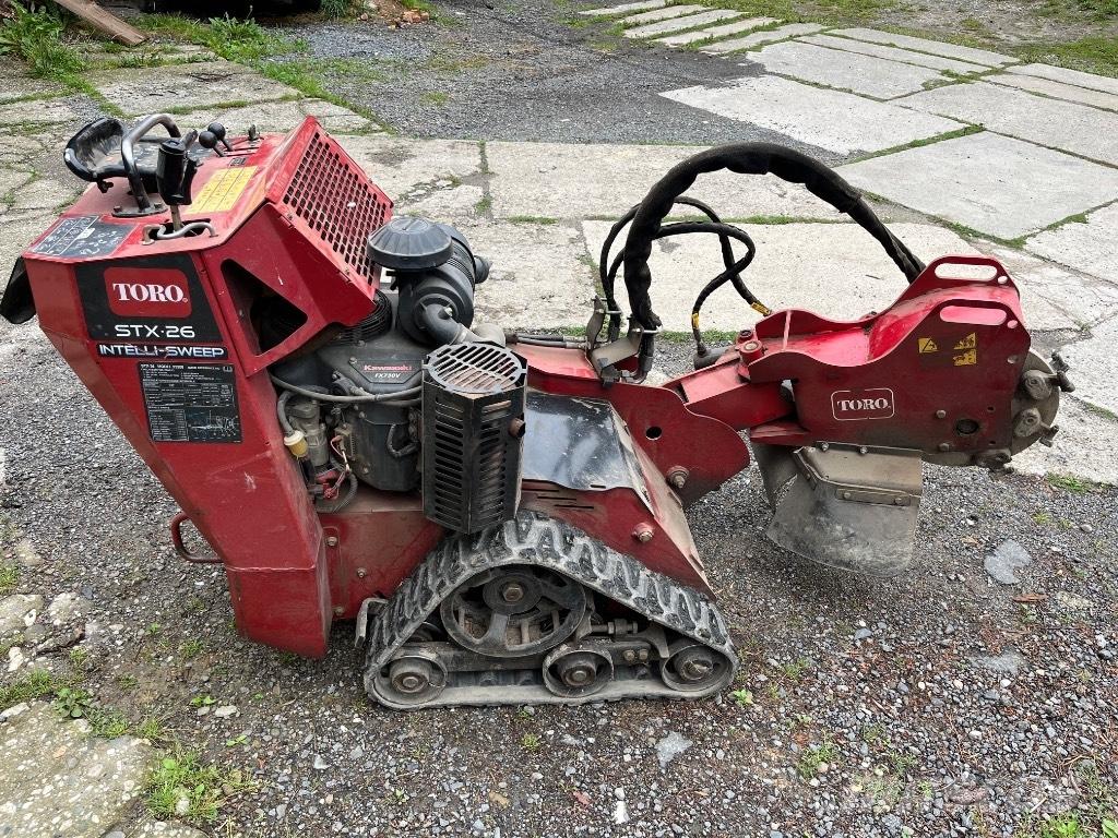 Toro STX26 スタンプグラインダー