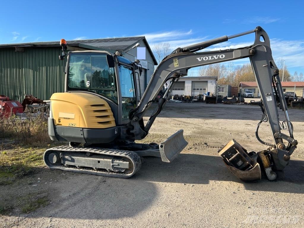 Volvo EC 35 C ミニ油圧ショベル 7t以下（ミニユンボ・ミニディガー）