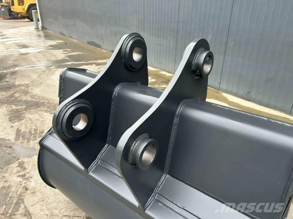 Hitachi ZX220 - 1.40m バケット