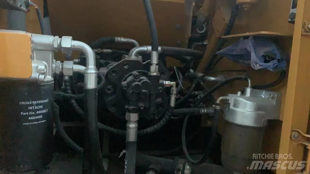 Sany SY 155 C 大型油圧ショベル12t以上（パワーショベル・ユンボ）