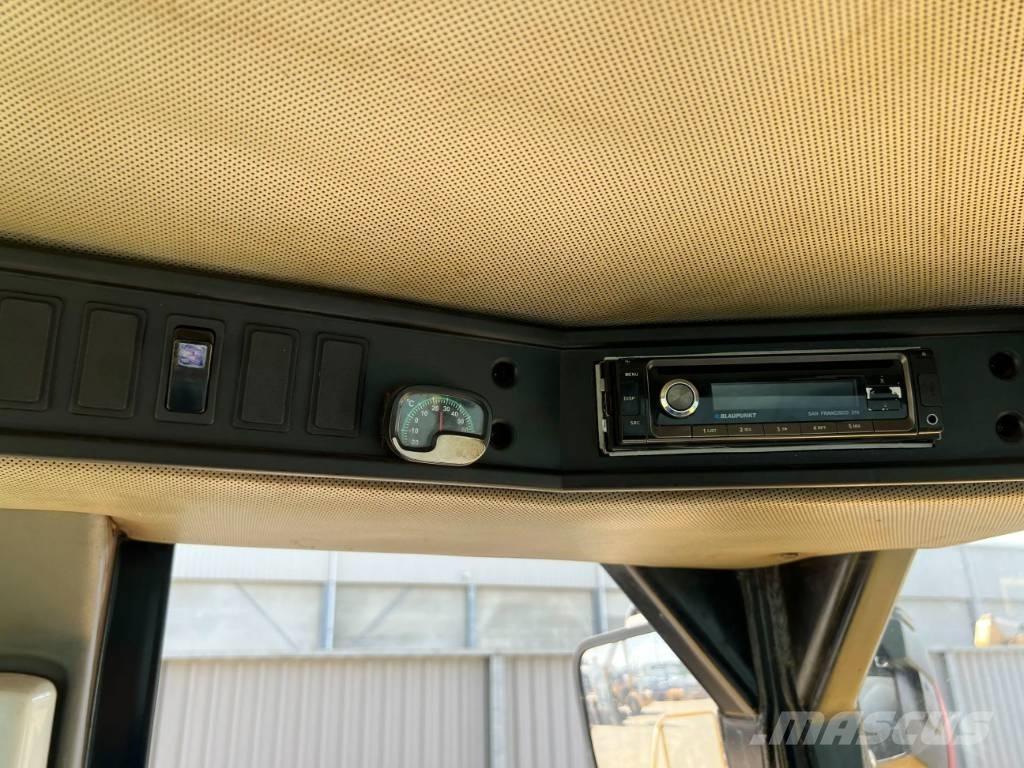 CAT 824H ブルドーザー