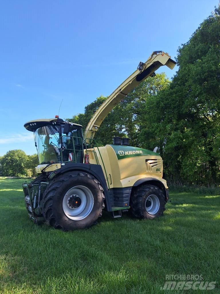 Krone Big X 680 自走式フォレージハーベスター