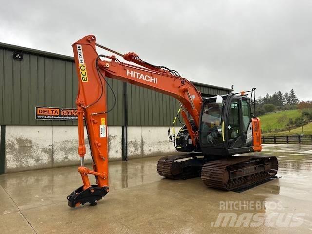 Hitachi ZX 135 US-6 大型油圧ショベル12t以上（パワーショベル・ユンボ）