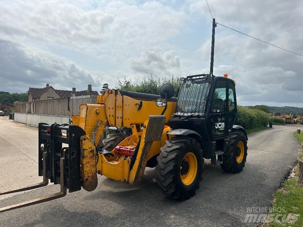 JCB 540-170 テレスコーピックハンドラー