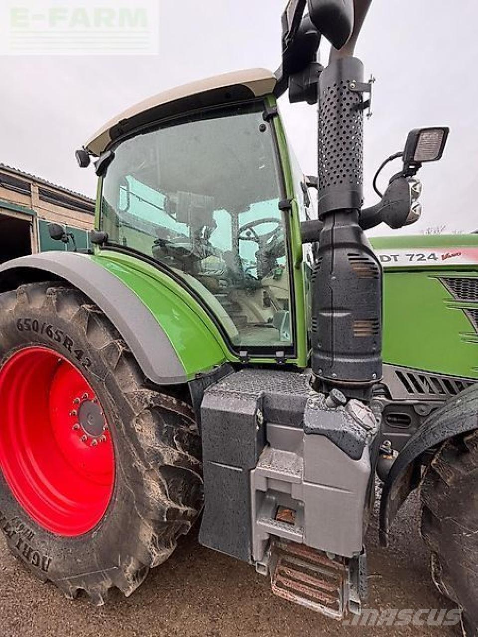 Fendt 724 vario トラクター