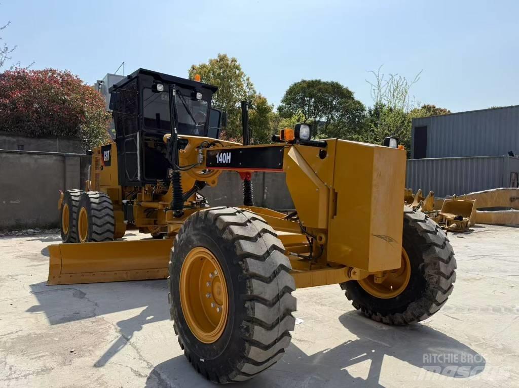 CAT 140 H モーターグレーダー