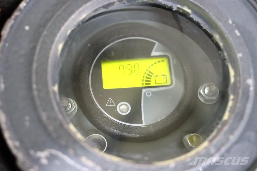 CSI SBC XT 1020 ウォーキンフォークリフト