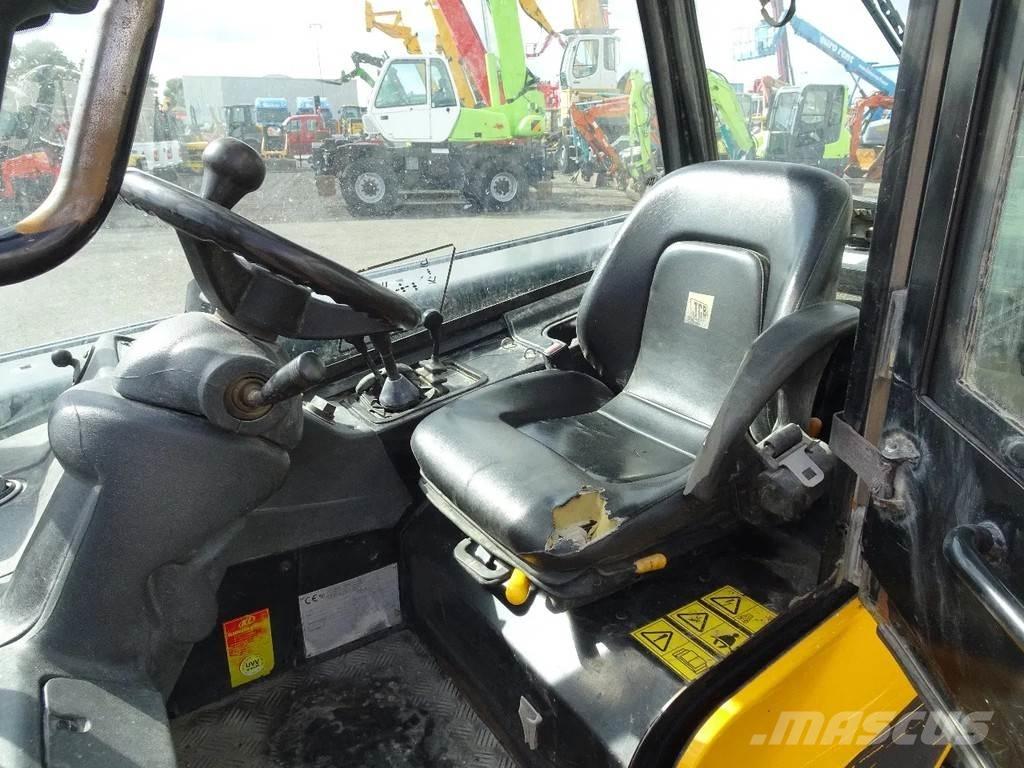 JCB TLT30 テレスコーピックハンドラー