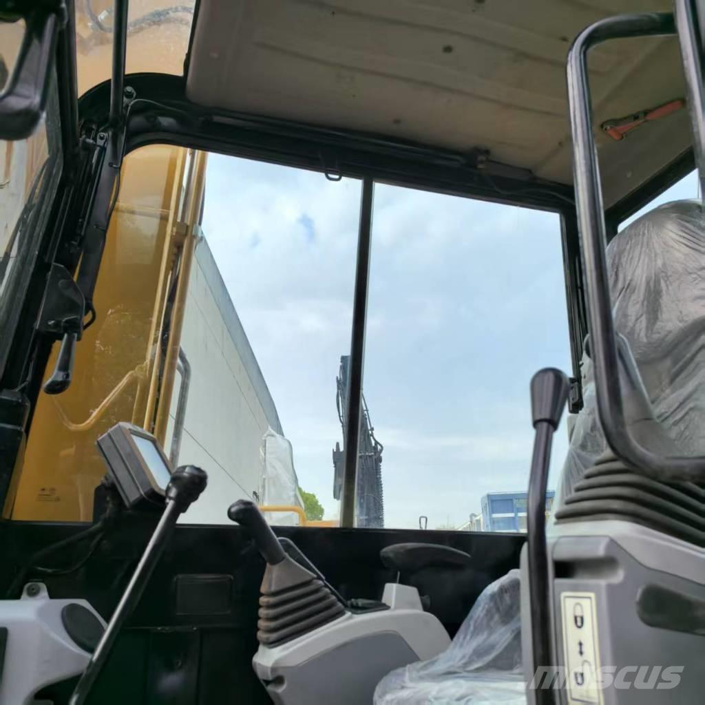 CAT 305.5e2 ミニ油圧ショベル 7t以下（ミニユンボ・ミニディガー）
