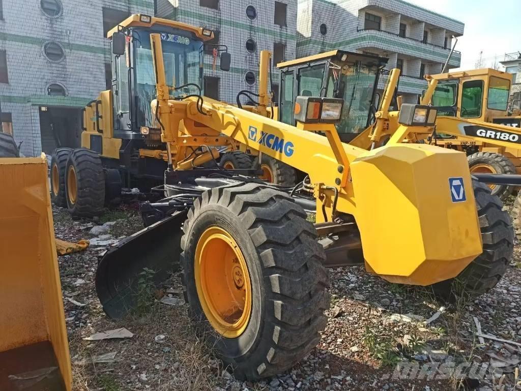 XCMG GR 180 モーターグレーダー