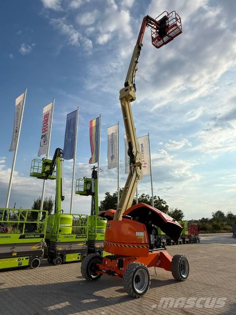 JLG EC450AJ ブームリフト　屈伸型