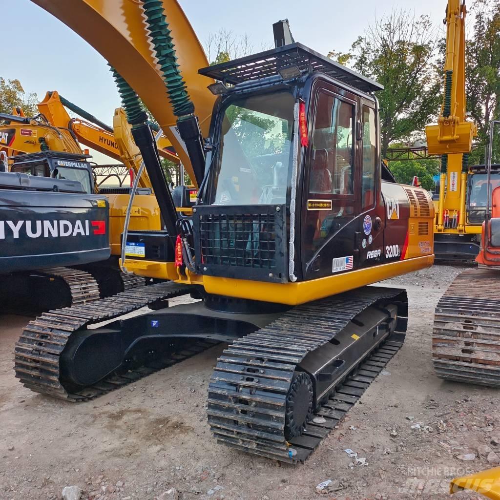 CAT 320 D2L 大型油圧ショベル12t以上（パワーショベル・ユンボ）