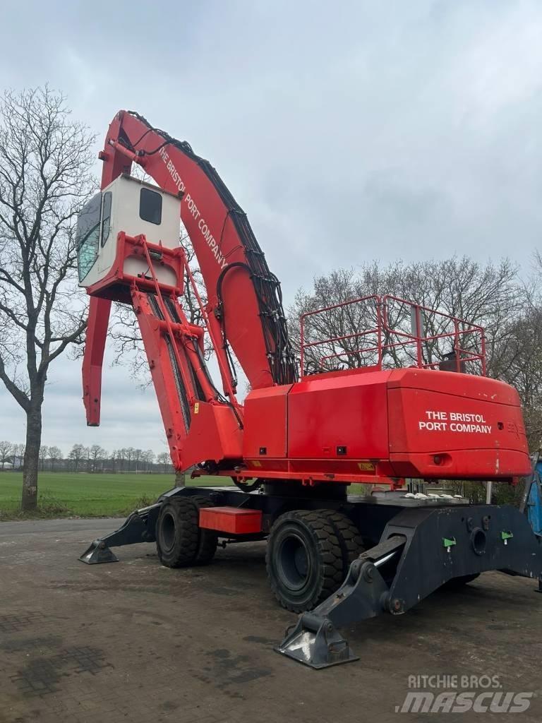 Sennebogen 860 M 廃棄物／工業産廃処理機