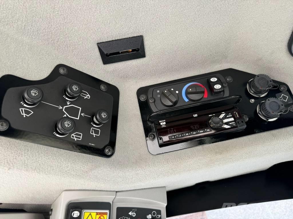CAT 140 M 3 AWD モーターグレーダー
