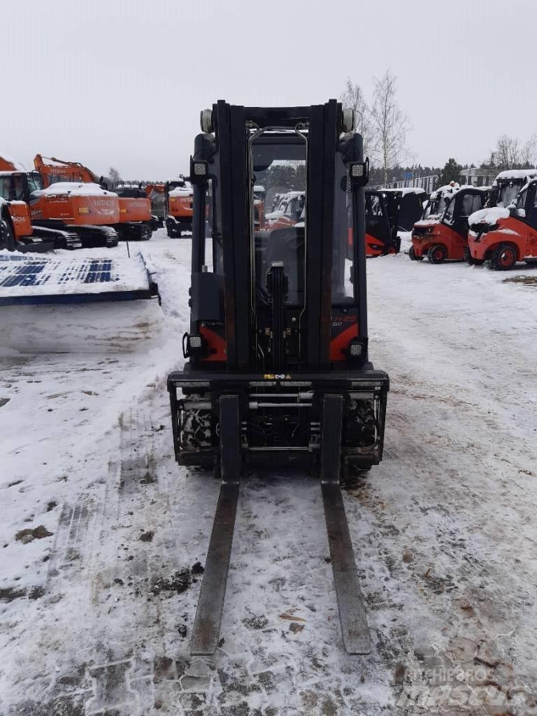 Linde H 25 T LPGフォークリフト