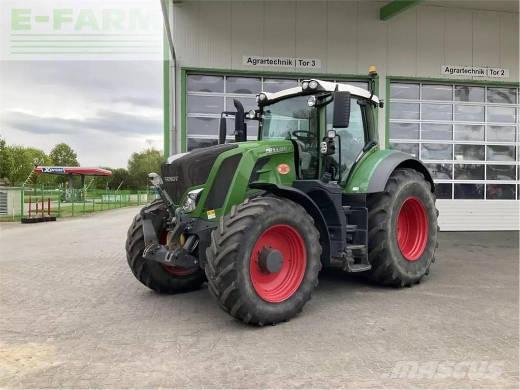 Fendt 826 vario s4 トラクター