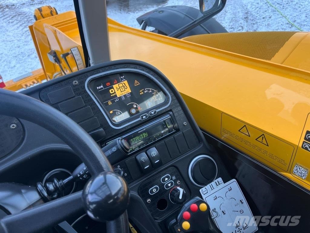 JCB 531-70 テレスコーピックハンドラー