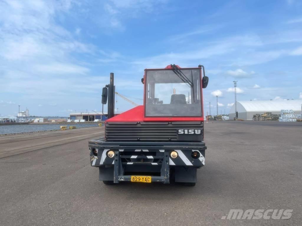 Sisu TR180CL ターミナルトラクター