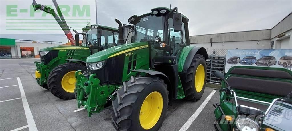 John Deere 6090m トラクター