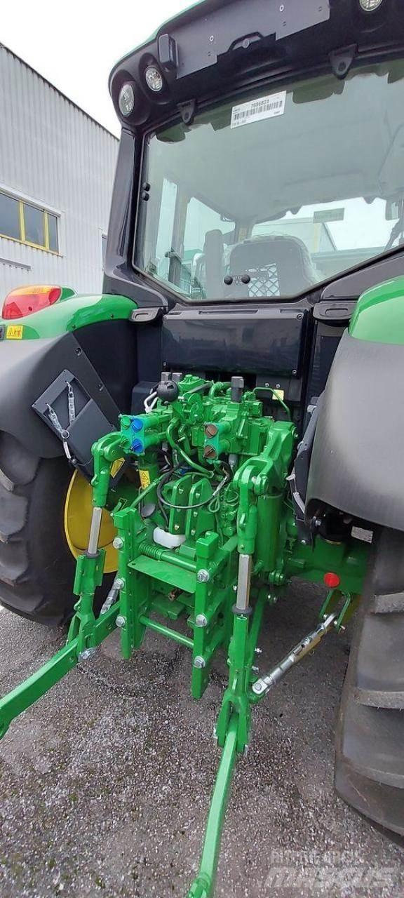 John Deere 6090m トラクター