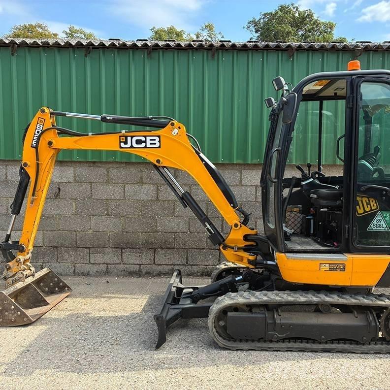 JCB 8026 ミニ油圧ショベル 7t以下（ミニユンボ・ミニディガー）