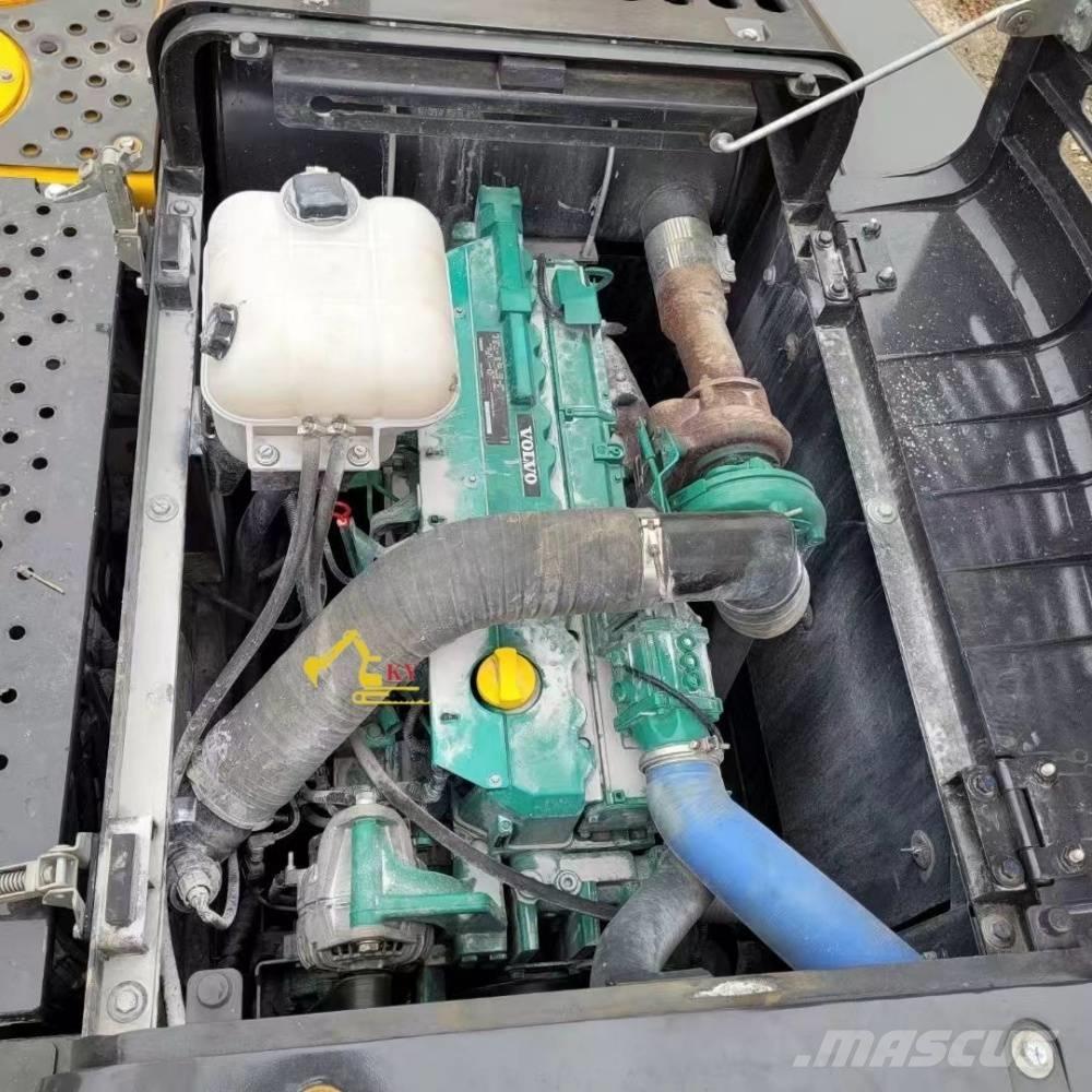 Volvo 240 大型油圧ショベル12t以上（パワーショベル・ユンボ）