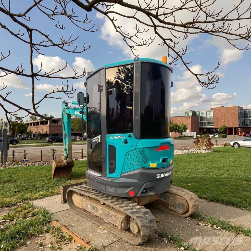 Sunward SWE 25 UF ミニ油圧ショベル 7t以下（ミニユンボ・ミニディガー）