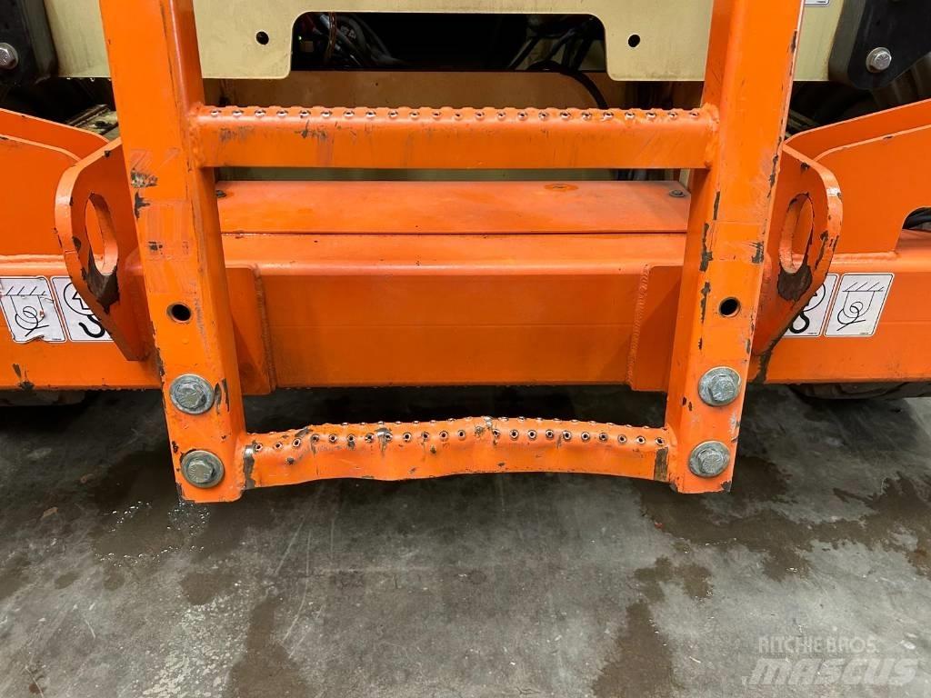 JLG M 4069 LE シザースリフト