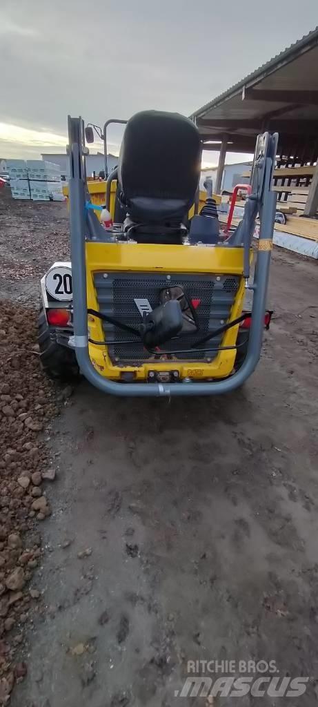 Wacker Neuson DW 30 アーティキュレート式ダンプトラック