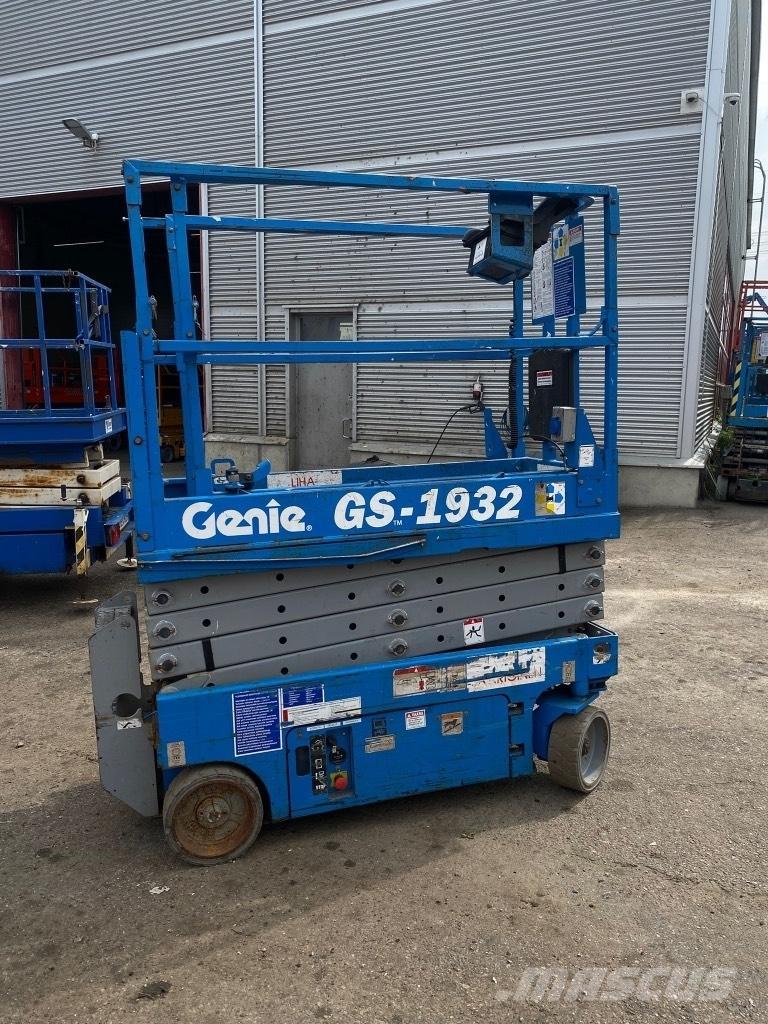 Genie GS 1932 シザースリフト