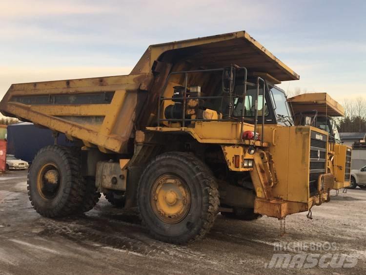 Komatsu HD405-6 リジットフレーム式ダンプトラック