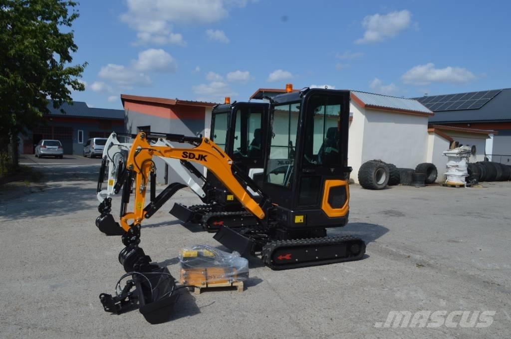 Kubota JKW-18 ミニ油圧ショベル 7t以下（ミニユンボ・ミニディガー）