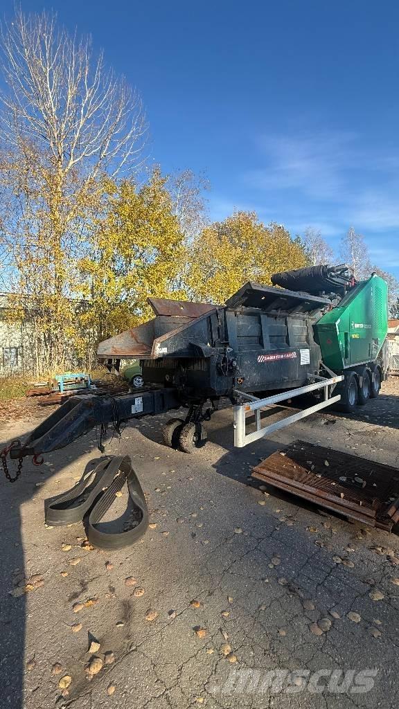 Komptech Axtor 6210 ウッドチッパー