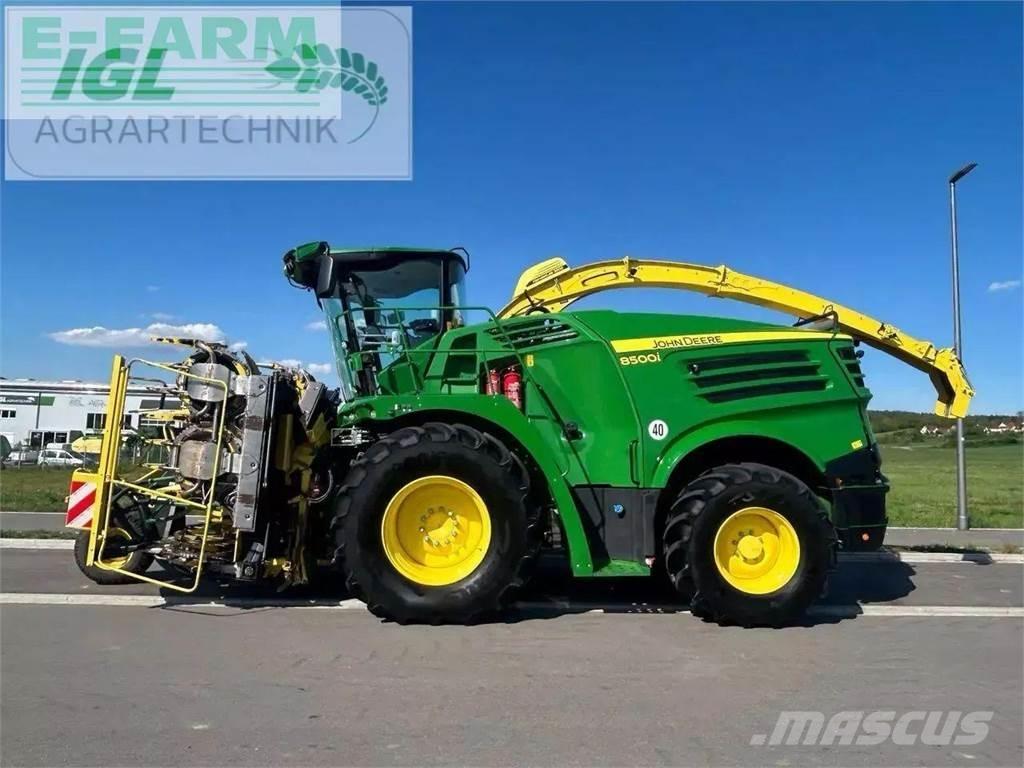 John Deere 8500i 自走式フォレージハーベスター