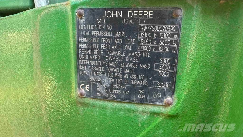 John Deere 7730 トラクター