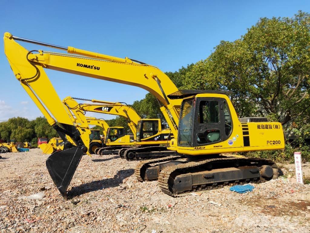 Komatsu PC200-6 大型油圧ショベル12t以上（パワーショベル・ユンボ）