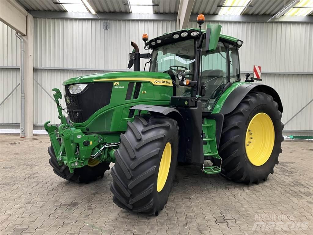 John Deere 6R 215 トラクター