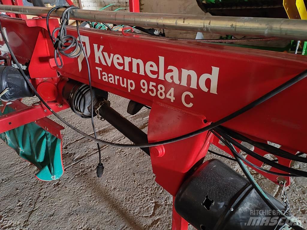 Kverneland 9584C ウィンドローア/レーキ
