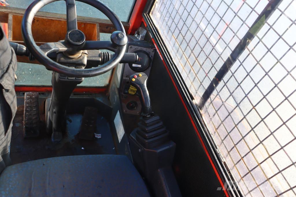 Combilift C4000FSL サイドローダー