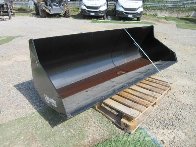 Manitou MT 1335 H テレスコーピックハンドラー