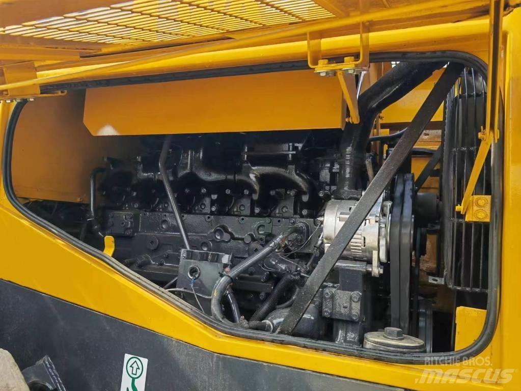 Komatsu WA 470-3 ホイールローダー・タイヤショベル