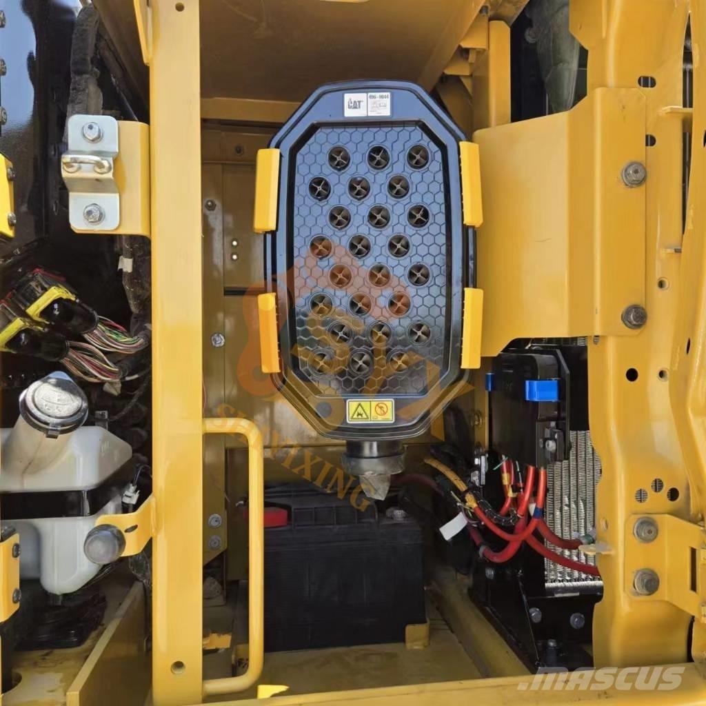 CAT 330GC 大型油圧ショベル12t以上（パワーショベル・ユンボ）