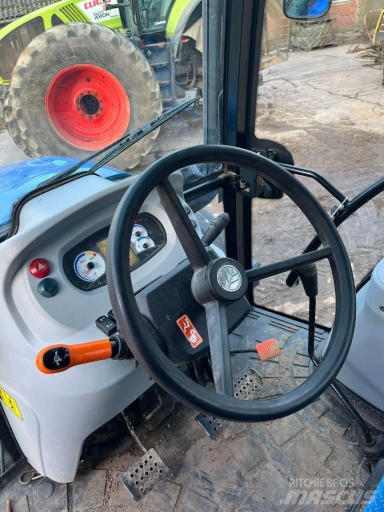 New Holland TD 5.95 トラクター