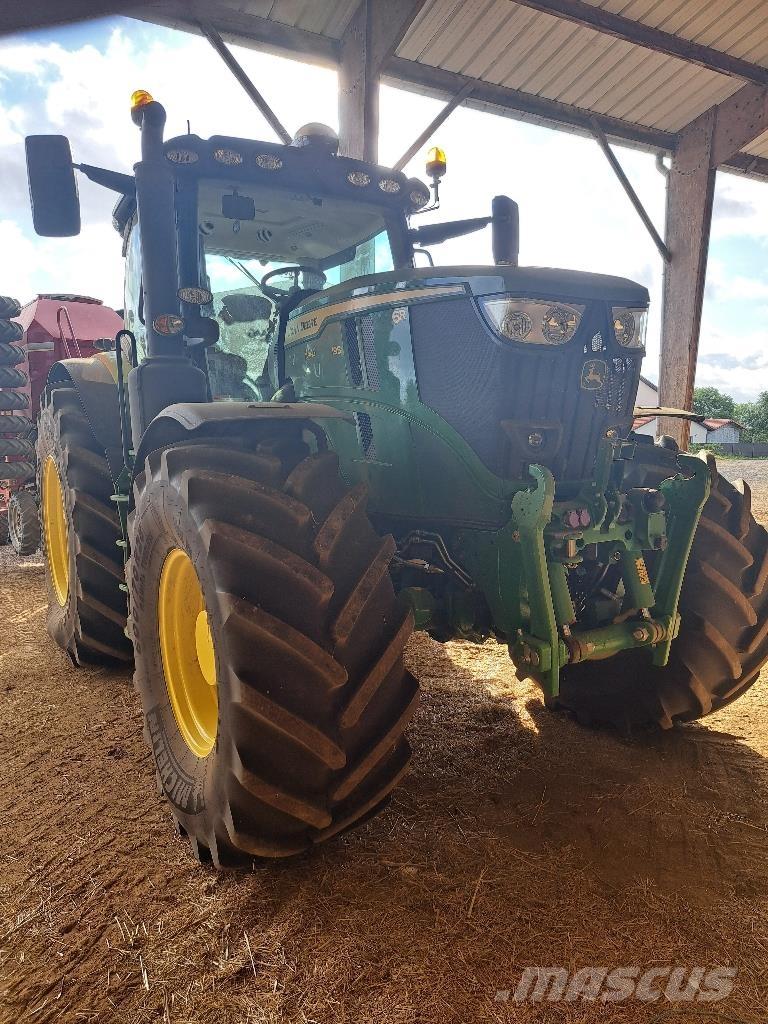 John Deere 6R 195 トラクター