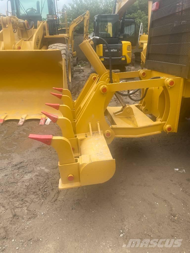 CAT 120 H モーターグレーダー