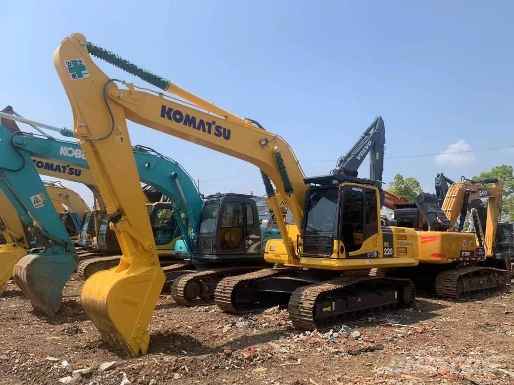Komatsu PC 200-8 中型油圧ショベル 7ｔ-12ｔ（ユンボ・パワーショベル・バックホー）