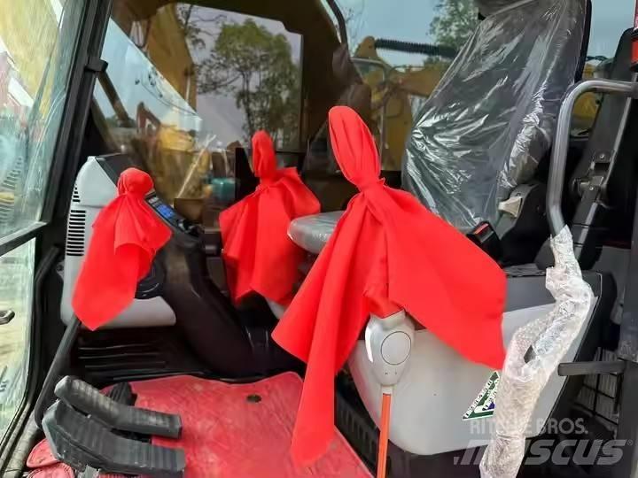 Komatsu PC240 大型油圧ショベル12t以上（パワーショベル・ユンボ）