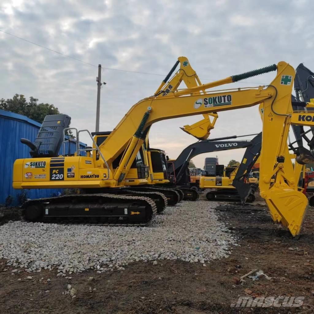 Komatsu PC 220-8 大型油圧ショベル12t以上（パワーショベル・ユンボ）