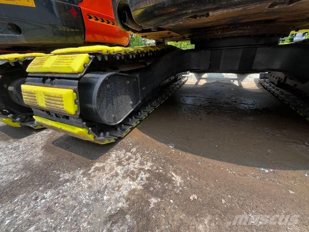 Komatsu PC 55 MR ミニ油圧ショベル 7t以下（ミニユンボ・ミニディガー）